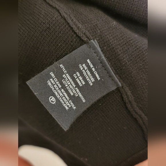 Theory | Amarissa Cropped Cardigan in black, size S - Picture 8 of 9